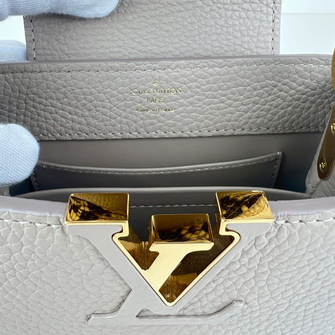 Capucines mini カプシーヌ ミニ galet ガレ Tauillon Leather トリヨンレザー Python パイソン N81258