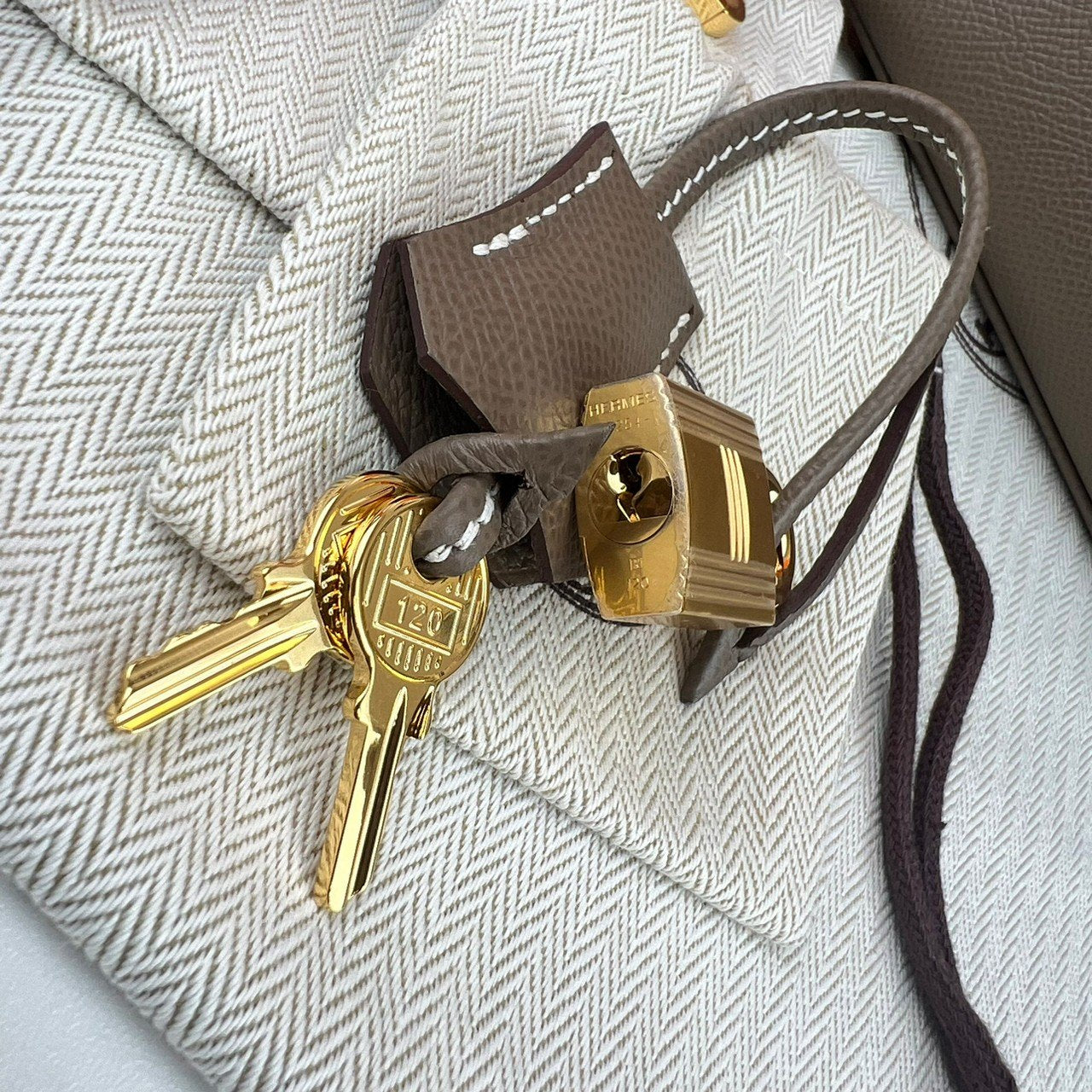 Kelly25 ケリー25 Etoupe エトープ GHW ゴールド金具 Epsom エプソン Stamp-W W刻印