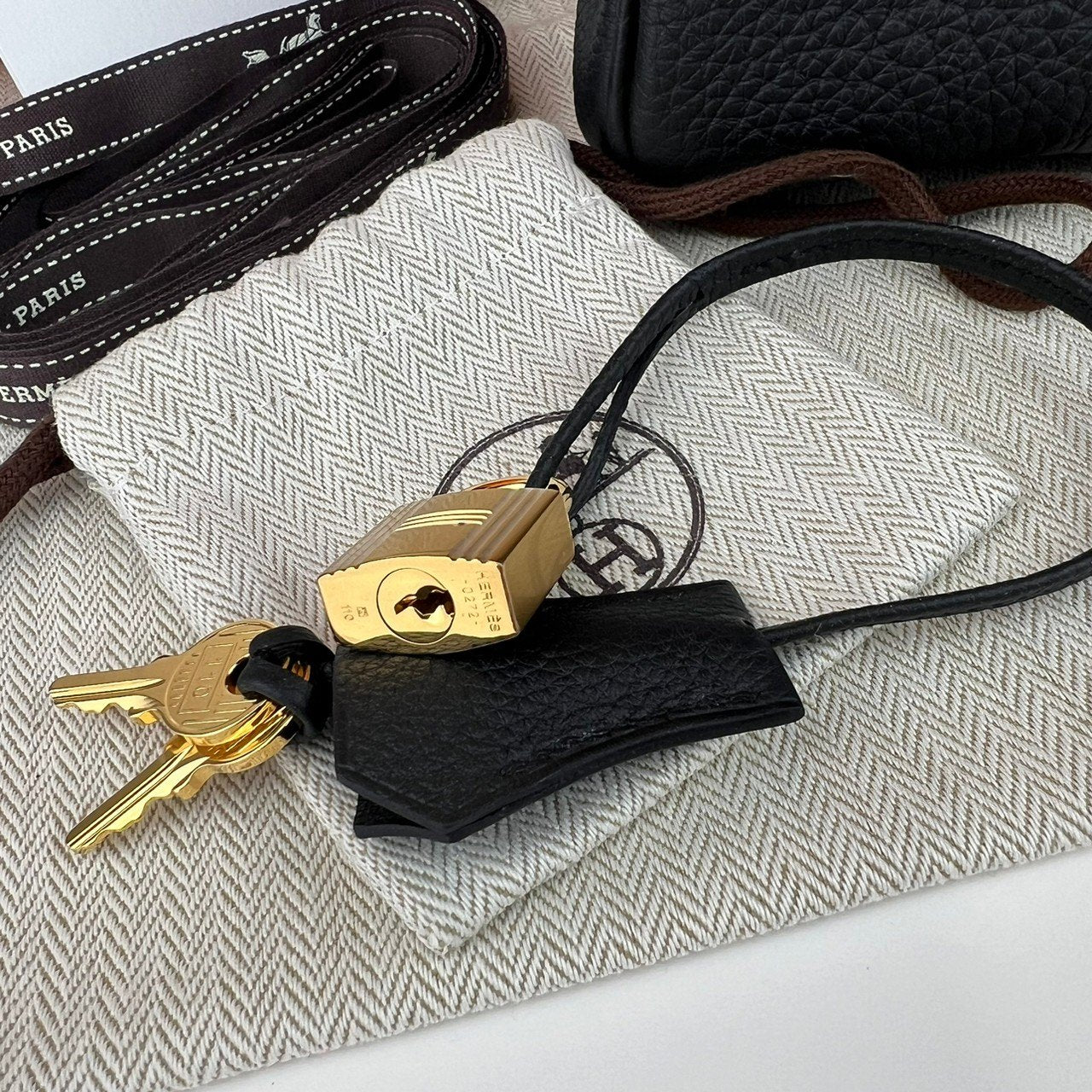 Birkin30 バーキン30 Black ブラック Togo トゴ GHW ゴールド金具 B刻