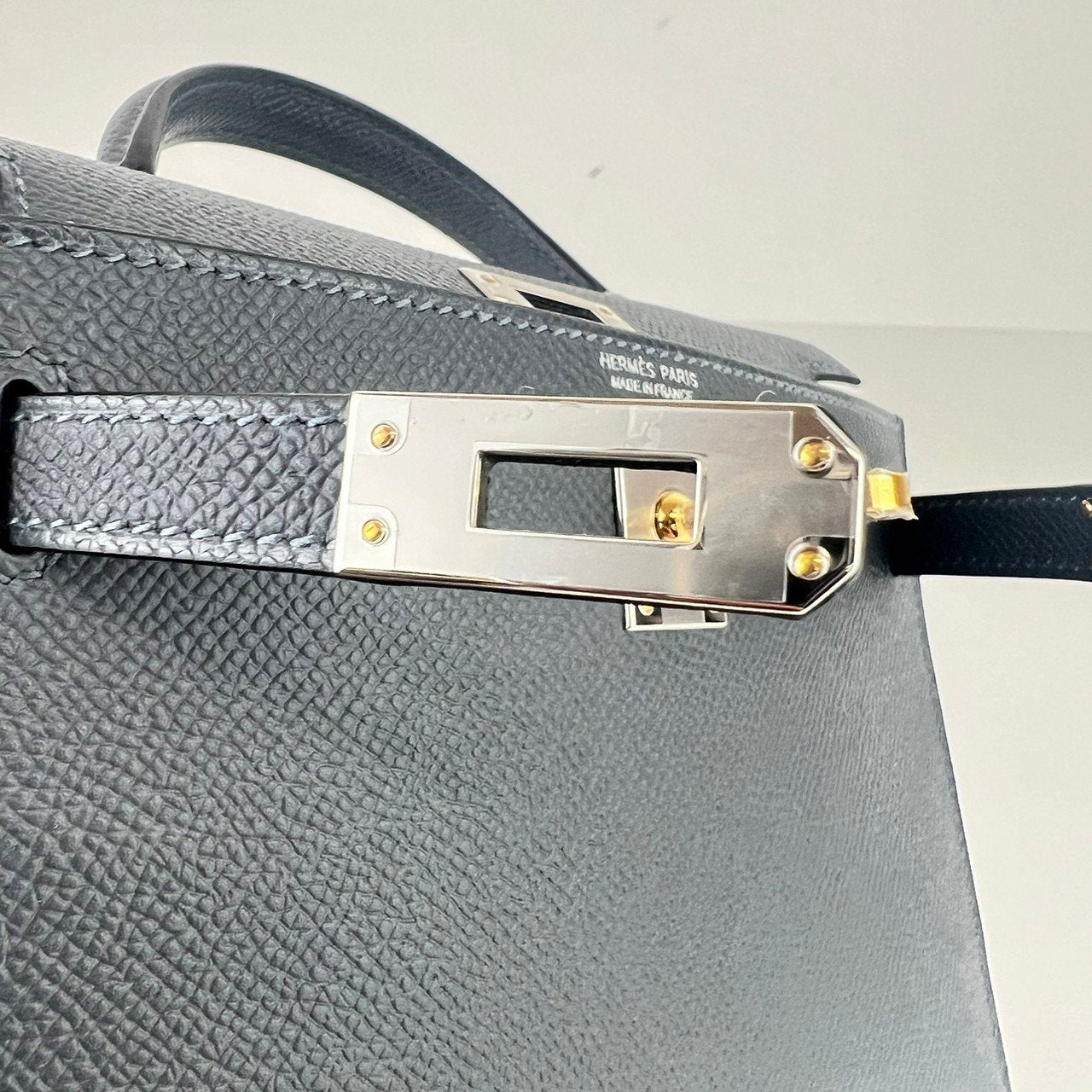 Mini kelly ミニケリー Gris misty グリミスティ electrum hardwear エレクトラム金具 Epsom エプソン Stamp-W W刻印