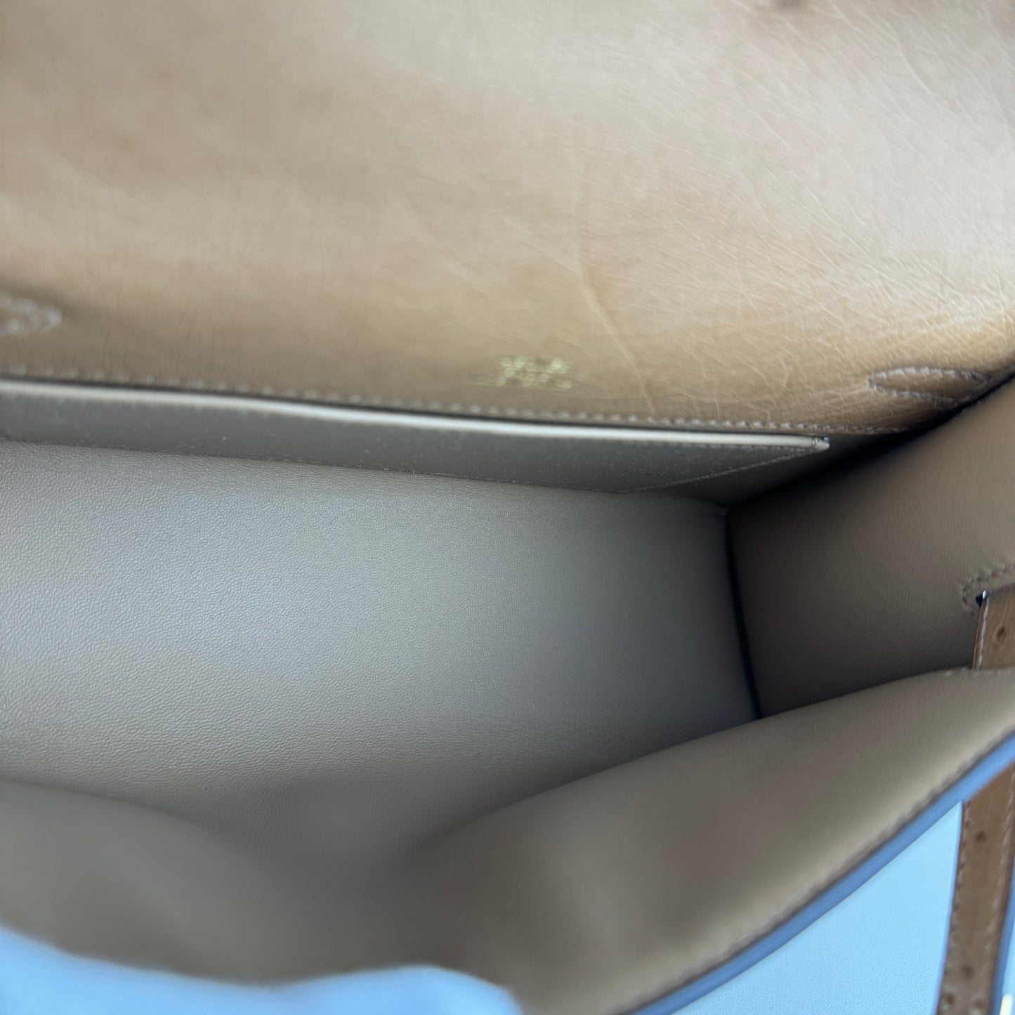 Kelly pochette ケリーポシェット Chai チャイ Ostrich オーストリッチ GHW ゴールド金具 Stamp-W W刻印