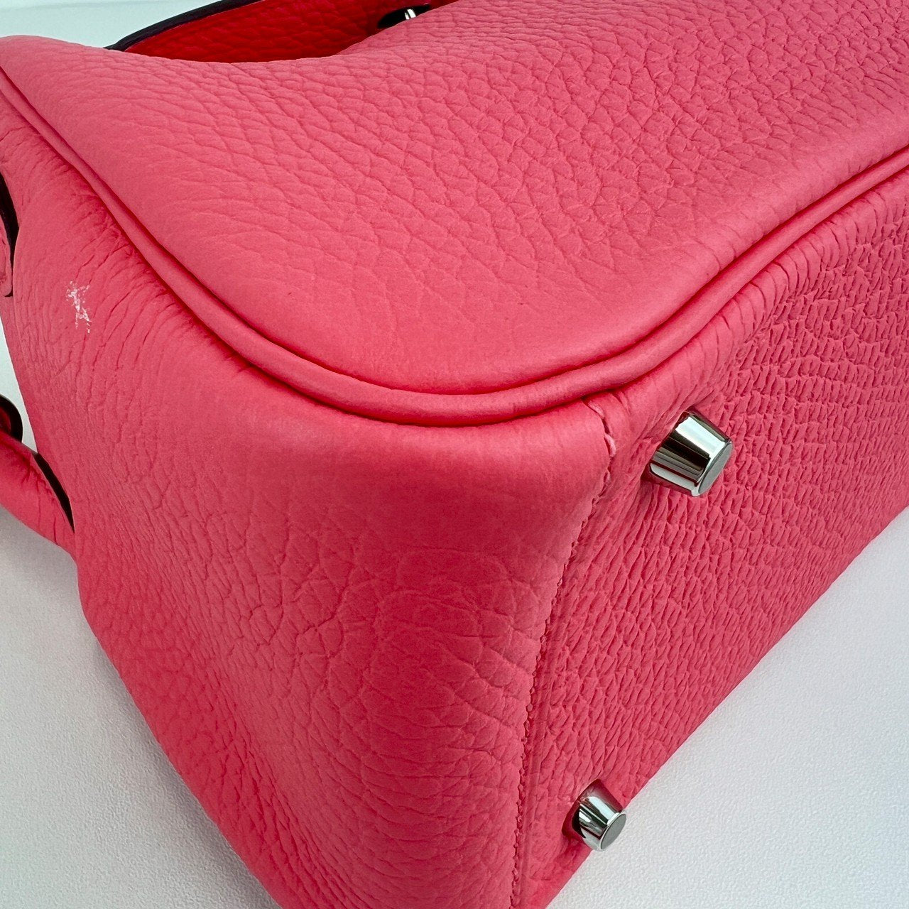 Hermès エルメス Lindy mini リンディミニ Stamp-W W刻印 Taurillon Clemence トリオンクレマンス Rose azalee ローズアザレ PHW シルバー金具
