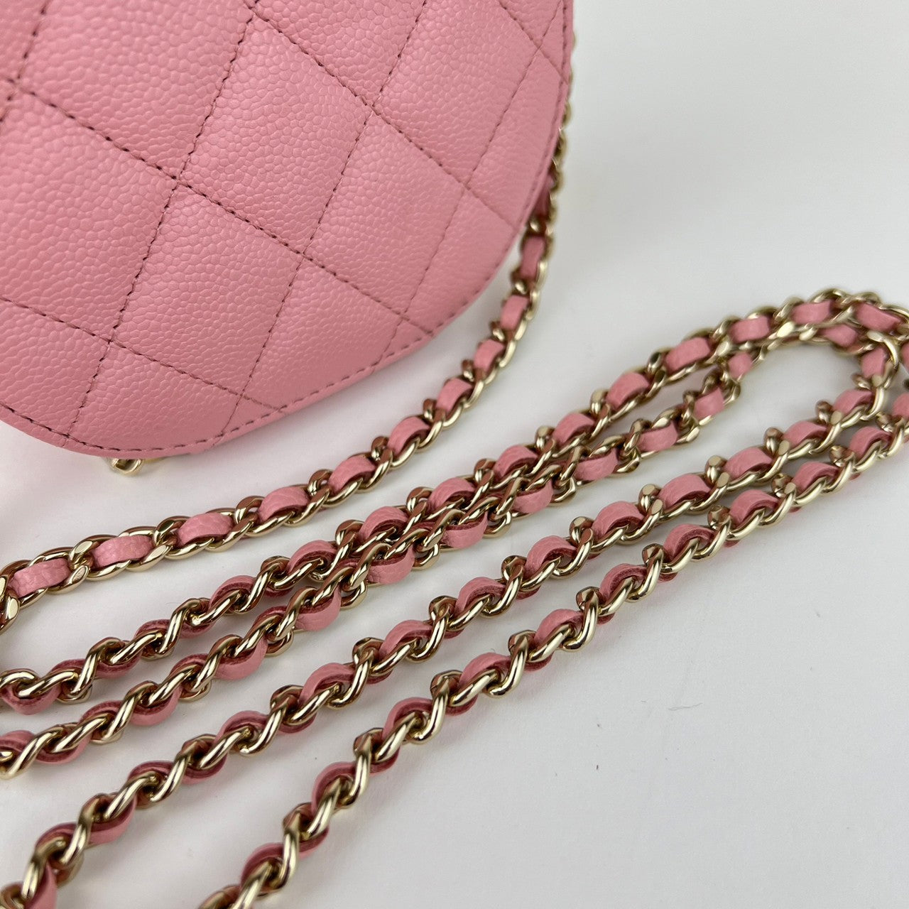 Matelasse マトラッセ バニティケース ショルダーバッグ caviar skin キャビアスキン Pink ピンク Goid Hardwear ゴールド金具