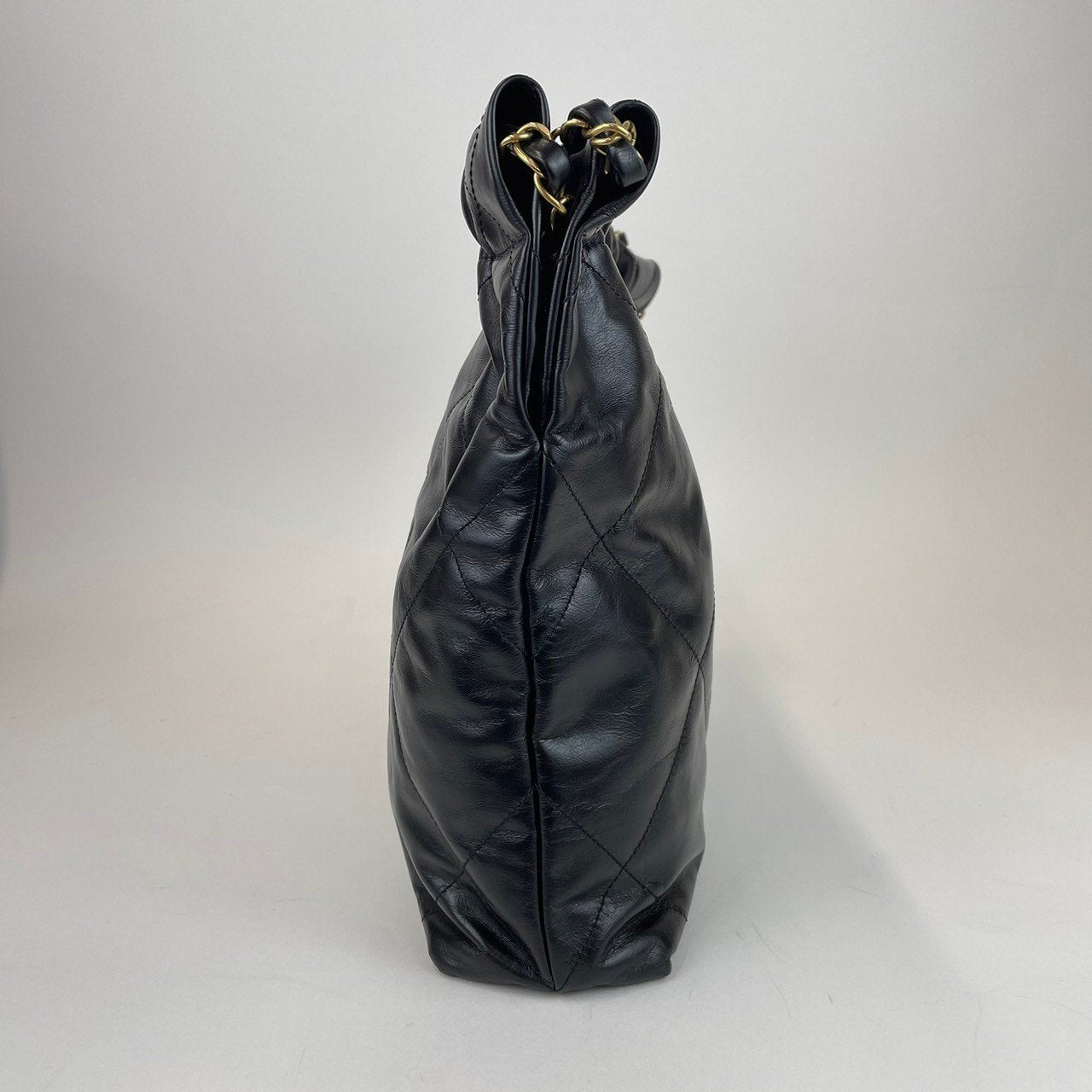 CHANEL22 シャネル22 Black ブラック GHW ゴールド金具 レディース チェーンバッグ
