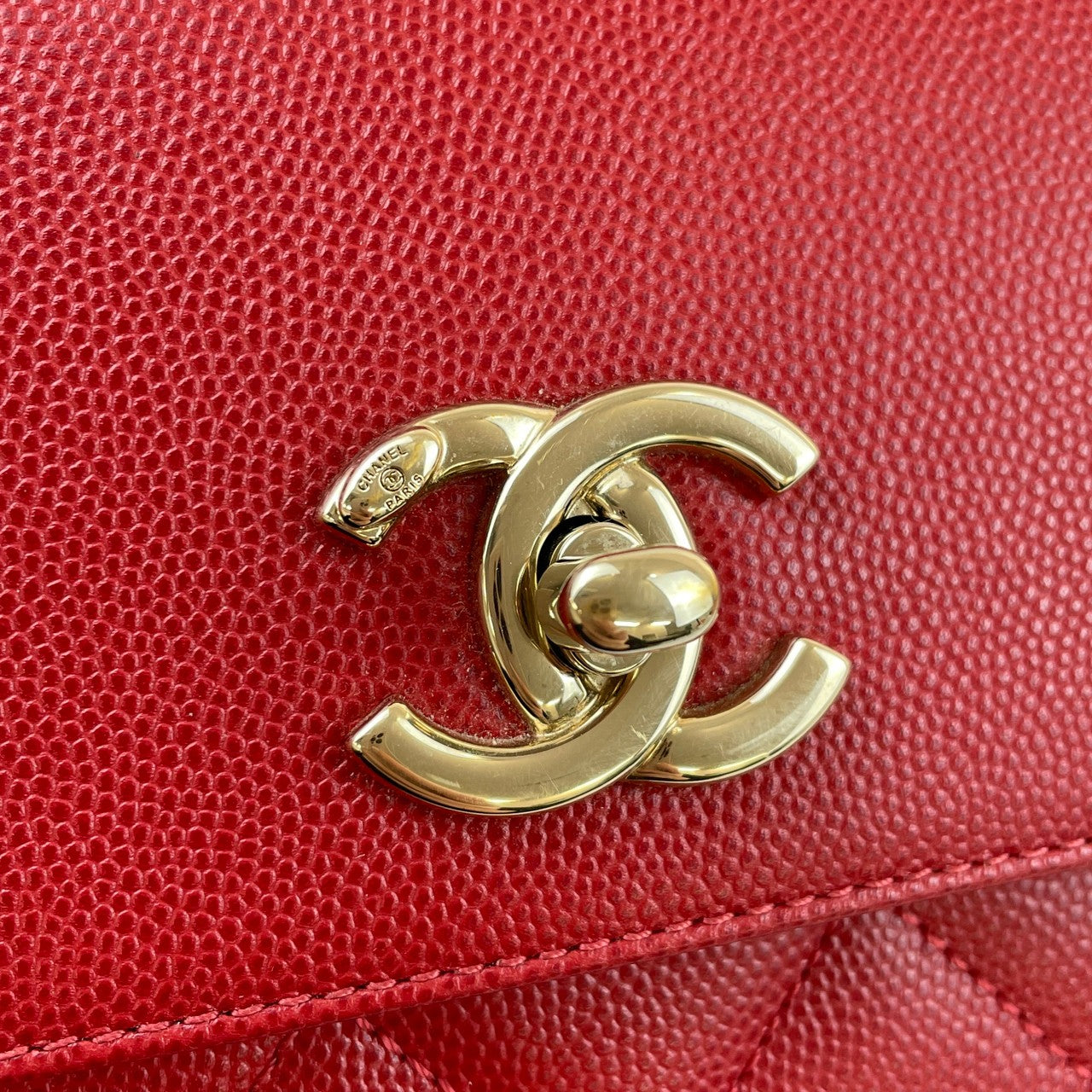 ビジネスアフィニティ レッド ゴールド金具 キャビアスキン 23番台