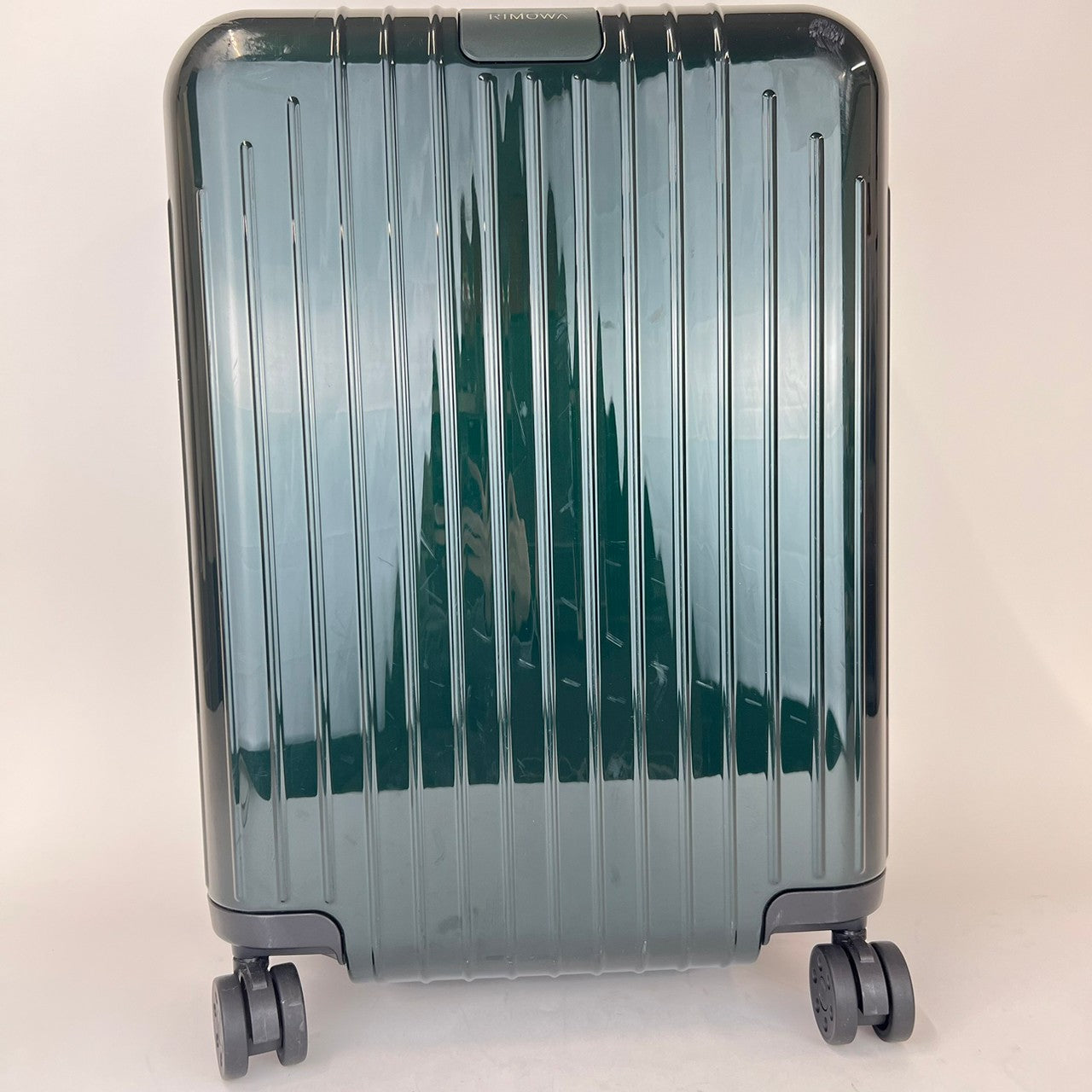 Essential Lite Cabin エッセンシャルライトキャビン 37L Green グリーン Polycarbonate ポリカーボネート
