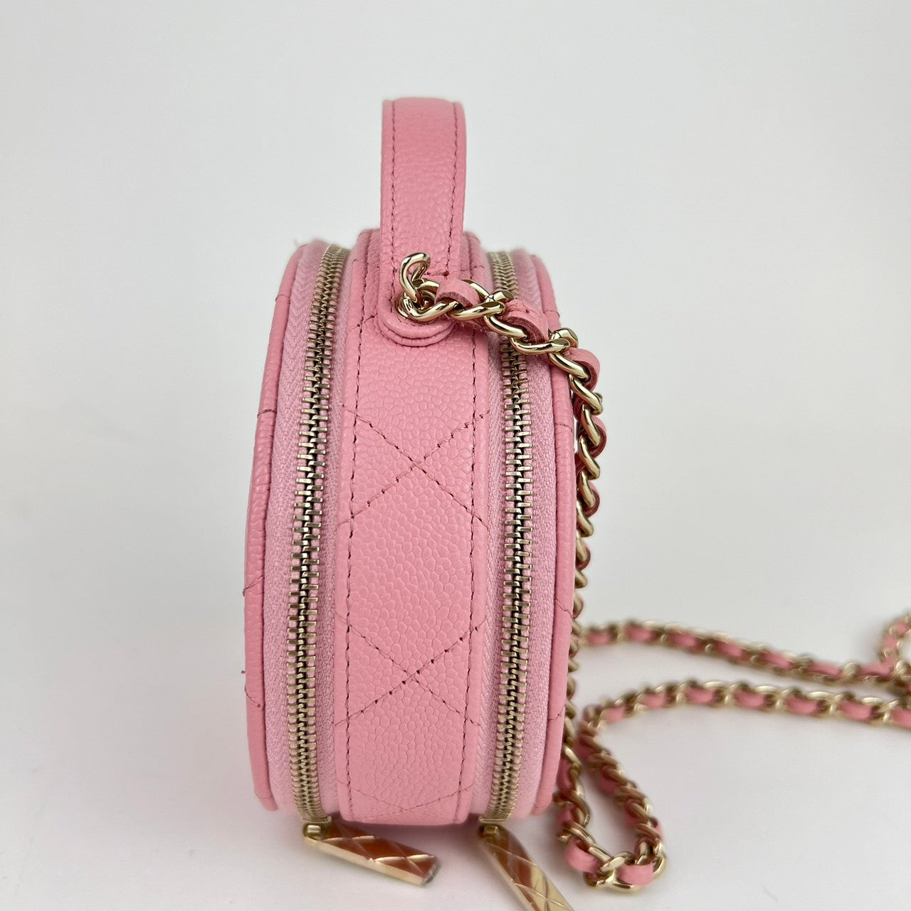 Matelasse マトラッセ バニティケース ショルダーバッグ caviar skin キャビアスキン Pink ピンク Goid Hardwear ゴールド金具