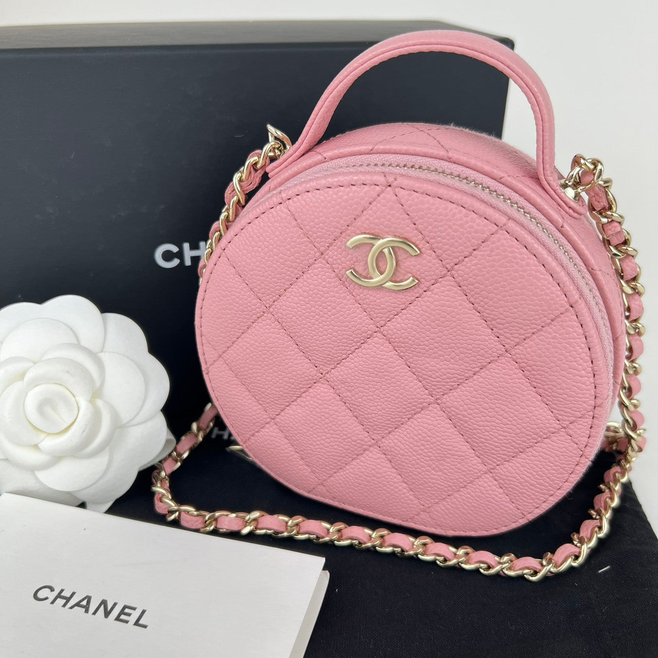 Matelasse マトラッセ バニティケース ショルダーバッグ caviar skin キャビアスキン Pink ピンク Goid Hardwear ゴールド金具