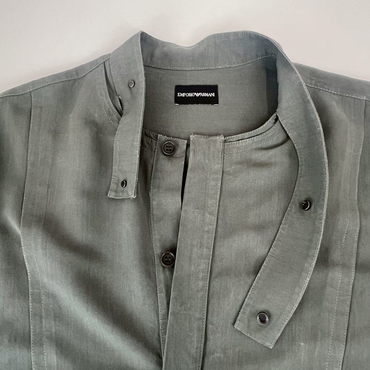 シャツ　ロングスリーブ　長袖 カーキ Kahki ビスコース 100%