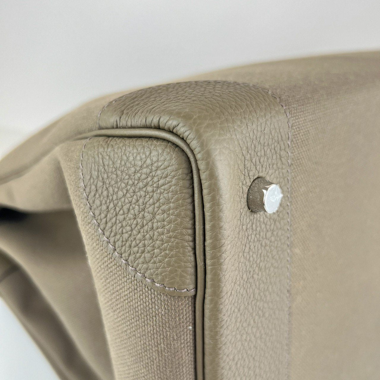 新品未使用 Hermès エルメス Haut a Courroies 40 オータクロア 40 Toundra　ツンドラ  PHW シルバー金具 Togo/Toile Militaire  トゴ/トワルミリタリー ハンドバッグ　メンズバッグ
