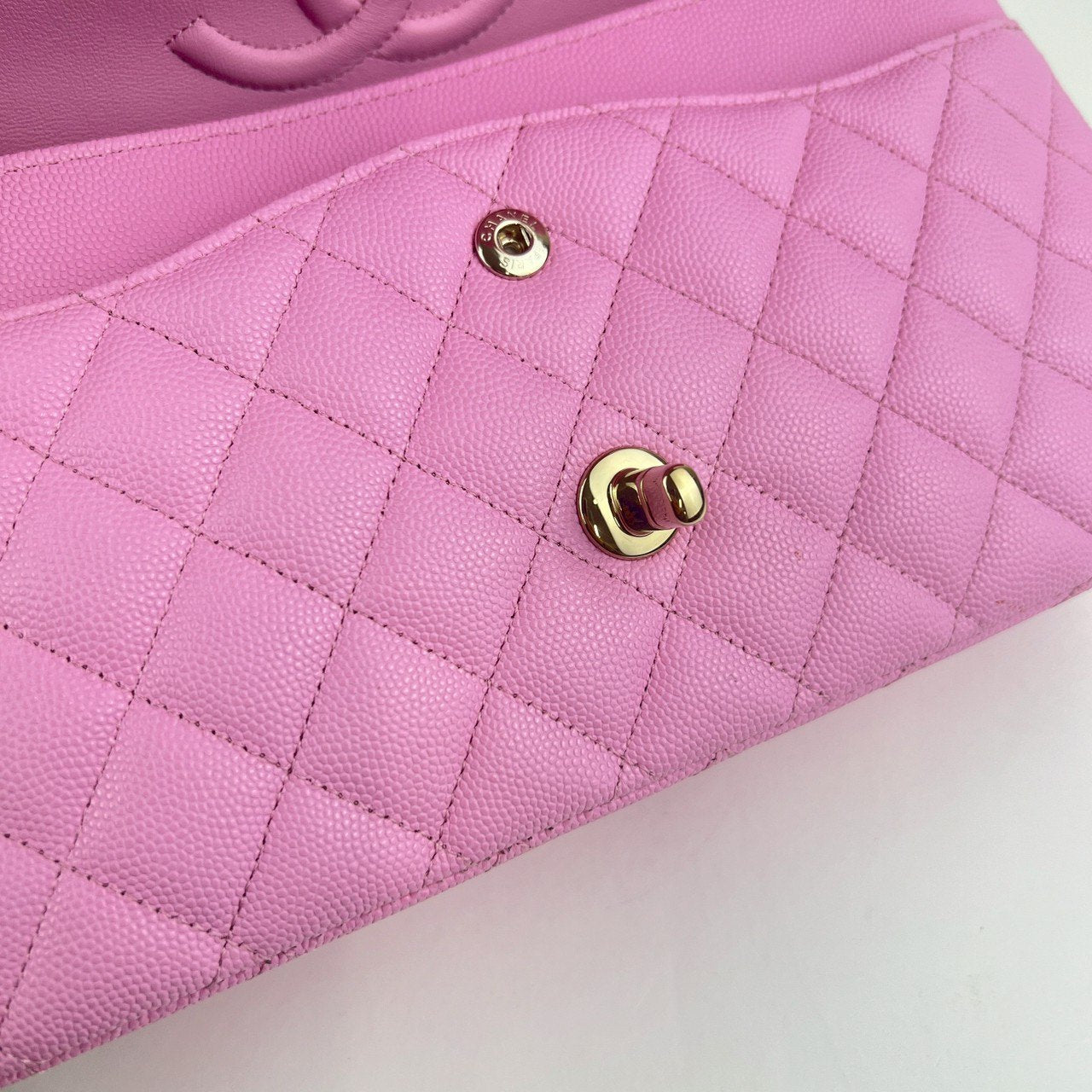 マトラッセ ダブルフラップ ダブルチェーンショルダー ピンク　パープル　Pink  Purple  GHW ゴールド金具 キャビアスキン　caviar skin A01112 ICチップ