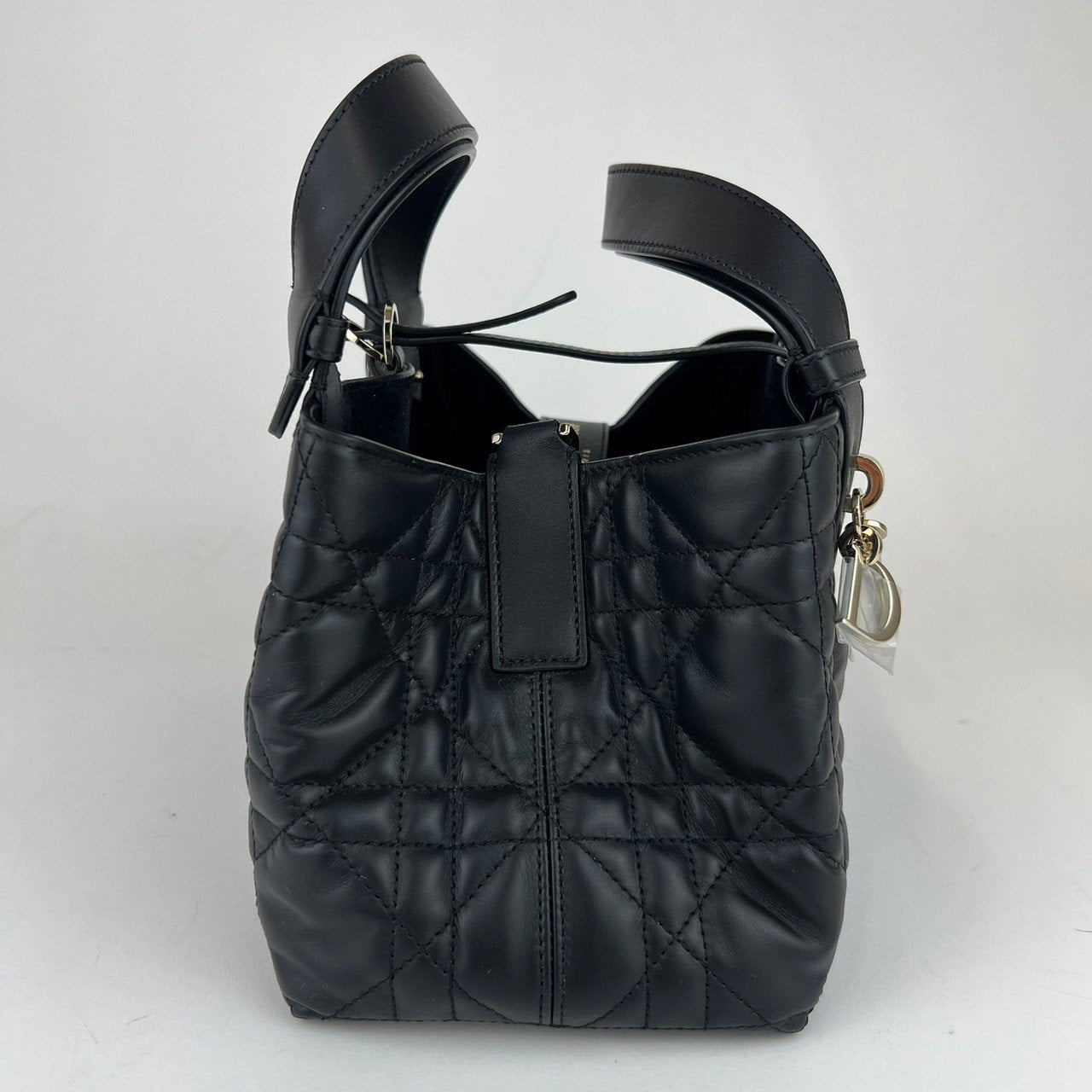 Dior Toujours ディオール トゥジュール スモール Black ブラック ゴールド金具 カーフレザー M2822OSHJ_M53U