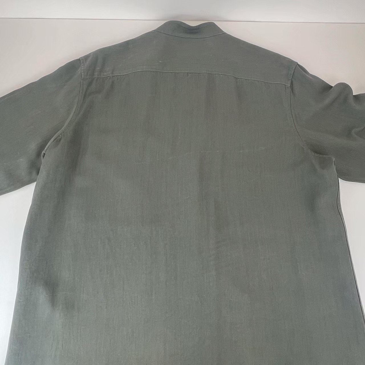 シャツ　ロングスリーブ　長袖 カーキ Kahki ビスコース 100%