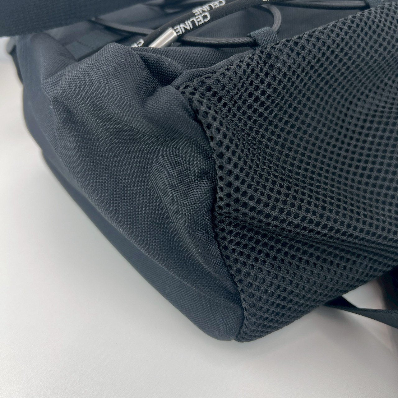 ミディアム トレッキング バックパック ナイロン ブラック シルバー金具