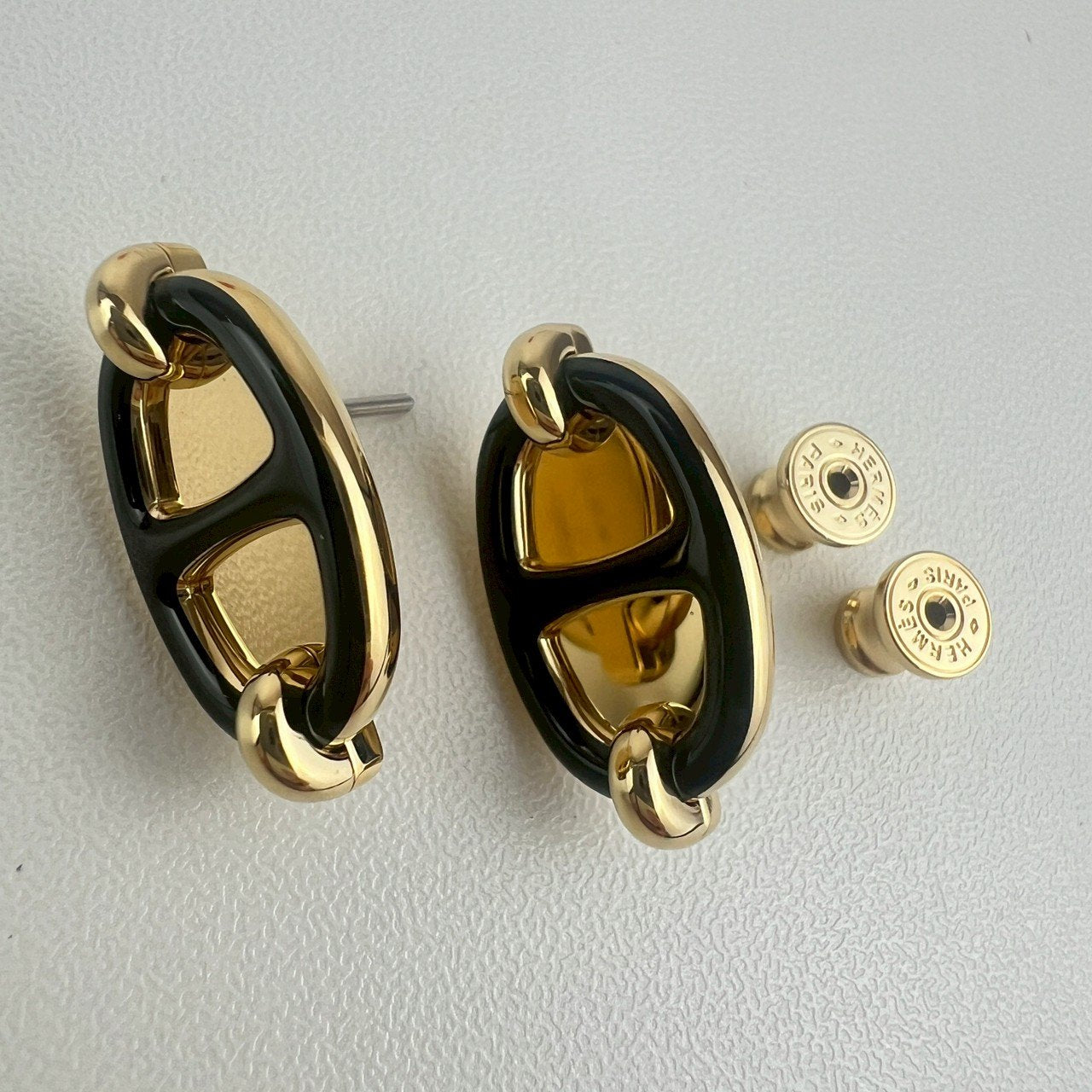 Boucles d'oreilles Mini Maillon ミニ マイヨン　ピアス Black / Gold ブラック/イエローゴールド