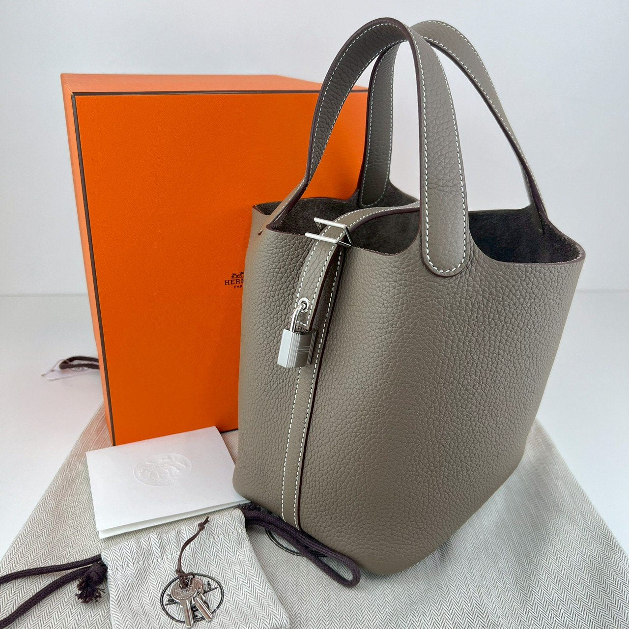 Picotin Lock PM ピコタンロック18 Etoupe エトープ  PHW シルバー金具    Taurillon clemence トリヨンクレマンス  Stamp-W W刻印