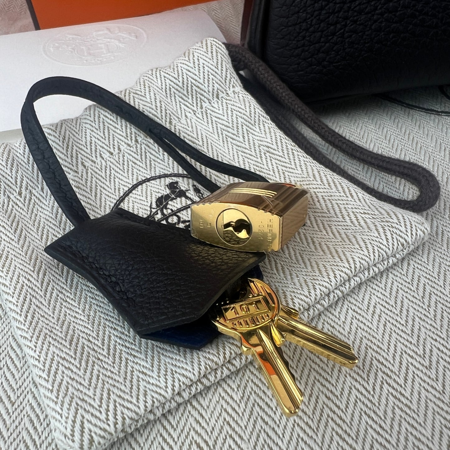 Birkin25 Verso バーキン25ヴェルソ Black/Blue saphir/ブラック/ブルーサファイヤ  GHW ゴールド金具 Togo トゴ Stamp-K K刻印