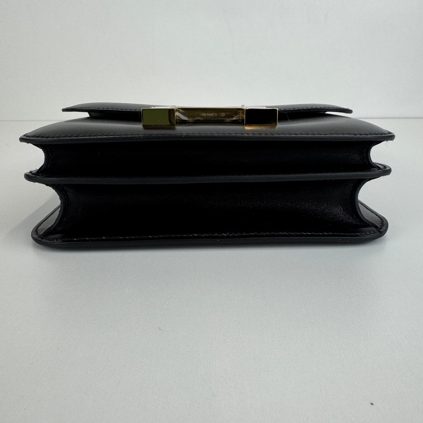Constance mini コンスタンス18 Black ブラック GHW ゴールド金具　Boxcalf ボックスカーフ　Stamp-B B刻