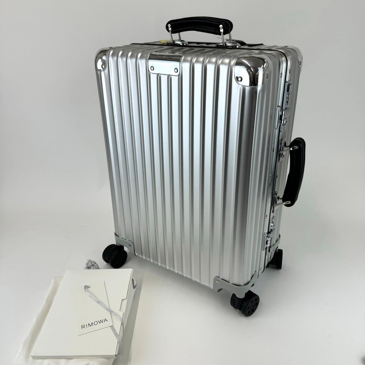 Classic Cabin 36L クラシックキャビン 36L Silver シルバー アルミニウム