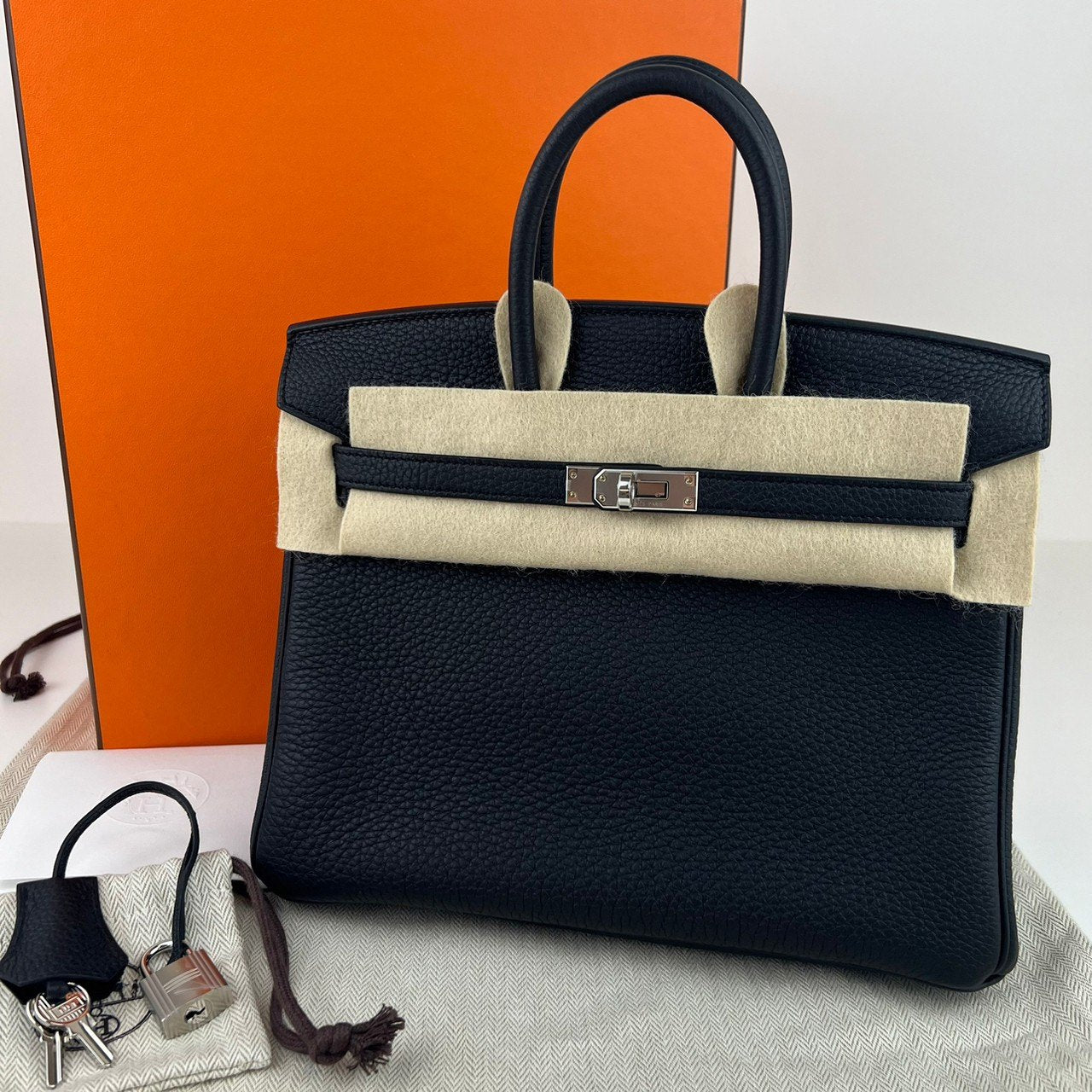 Birkin25 バーキン25 Black ブラック PHW シルバー金具 Togo トゴ Stamp-W W刻