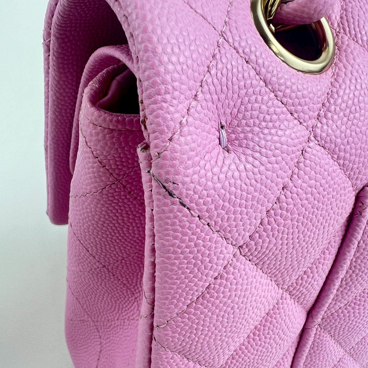 マトラッセ ダブルフラップ ダブルチェーンショルダー ピンク　パープル　Pink  Purple  GHW ゴールド金具 キャビアスキン　caviar skin A01112 ICチップ