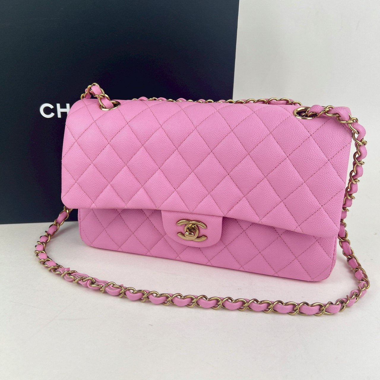 マトラッセ ダブルフラップ ダブルチェーンショルダー ピンク　パープル　Pink  Purple  GHW ゴールド金具 キャビアスキン　caviar skin A01112 ICチップ