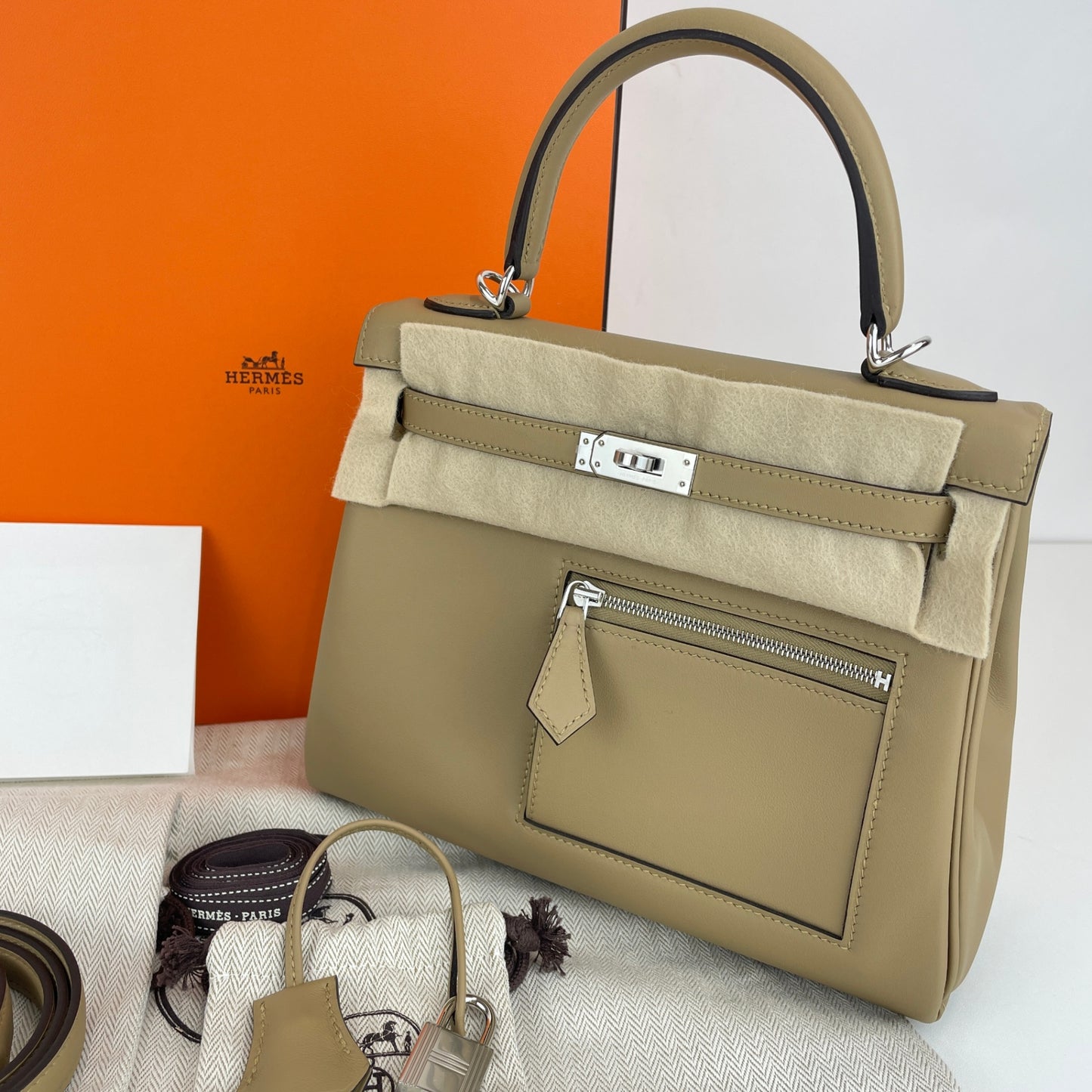 Kelly25 colormatic ケリー25カラーマティック Poussiere プシエール PHW シルバー金具 Stamp-K K刻