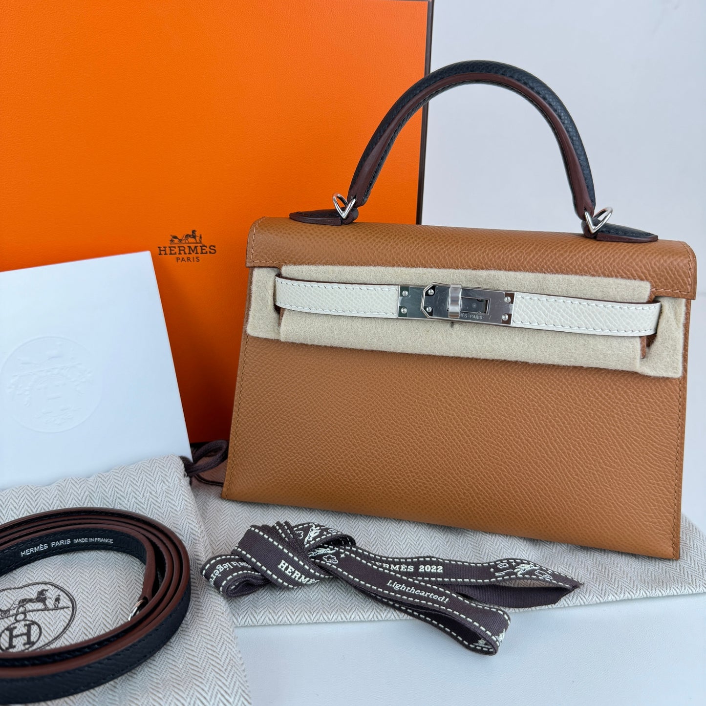 Mini kelly tricolor verso ミニケリートリコロールヴェルソ Gold/Craie/Black/Blue saphir ゴールド/クレ/ブラック/ブルーサフィール Epsom エプソン PHW シルバー金具 Stamp-U U刻印