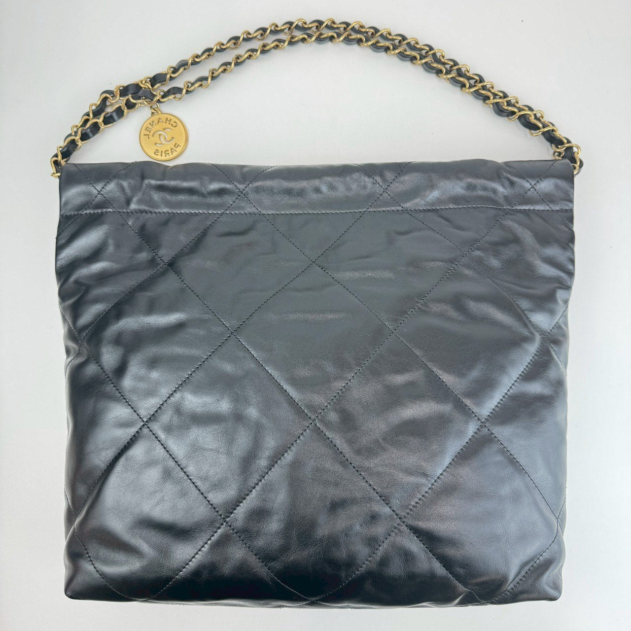 CHANEL22 スモール ブラック　黒 　ゴールド金具　シャイニーカーフスキン