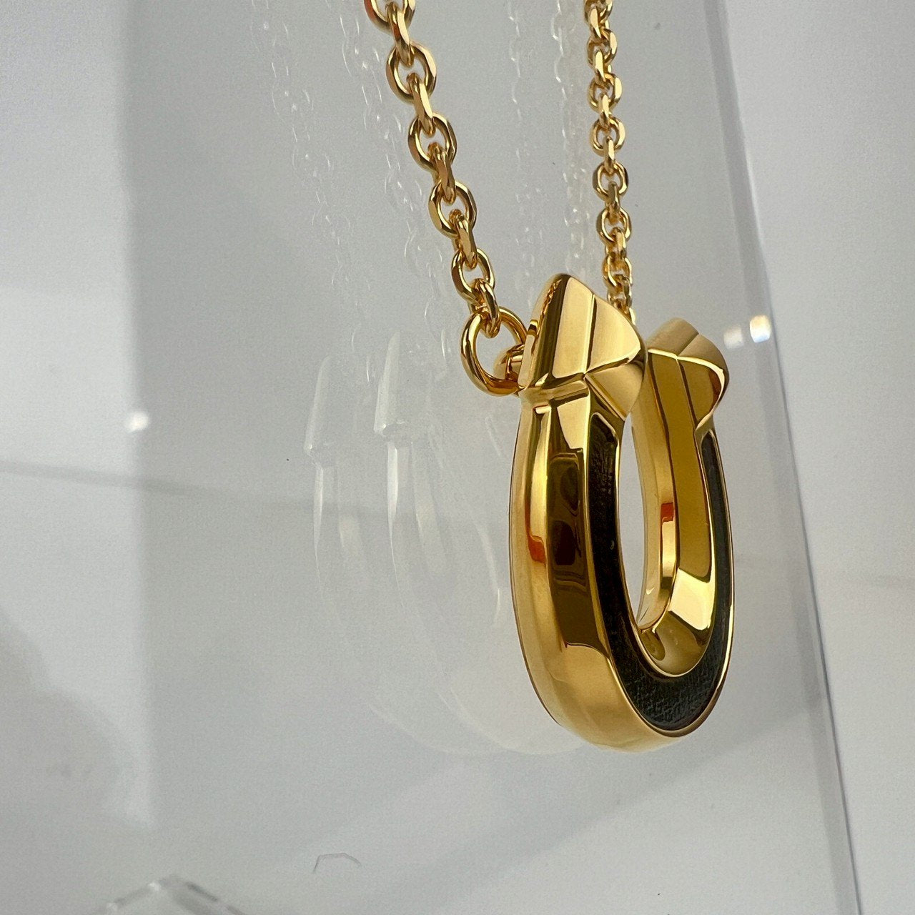 ジョケットネックレス、スモールモデル  Jockette necklace ブラック/イエローゴールドメッキ Black / GHW