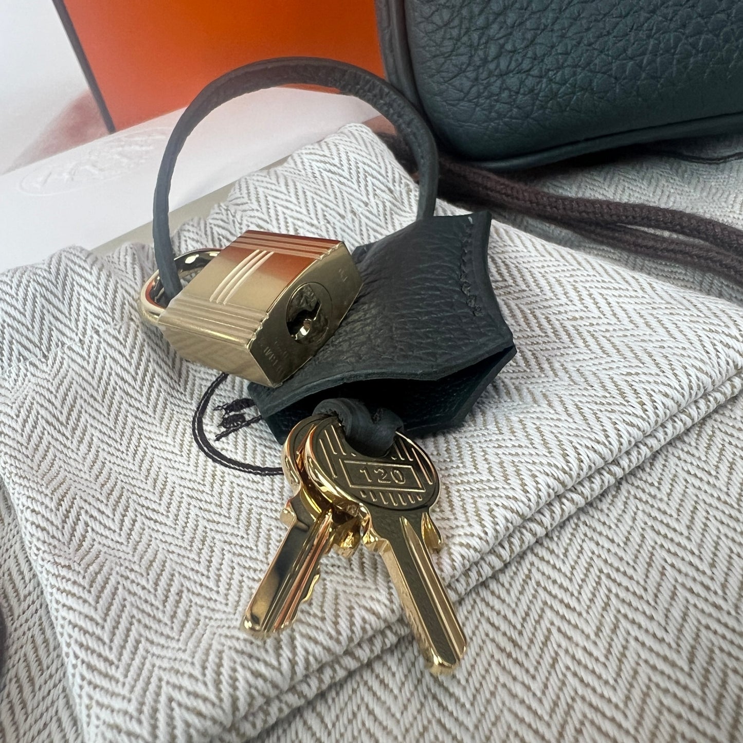 Birkin25 バーキン25 Vert mangrove ヴェールマングローブ  PMBHW シャンパンゴールド金具 Togo トゴ Stamp-K K刻印