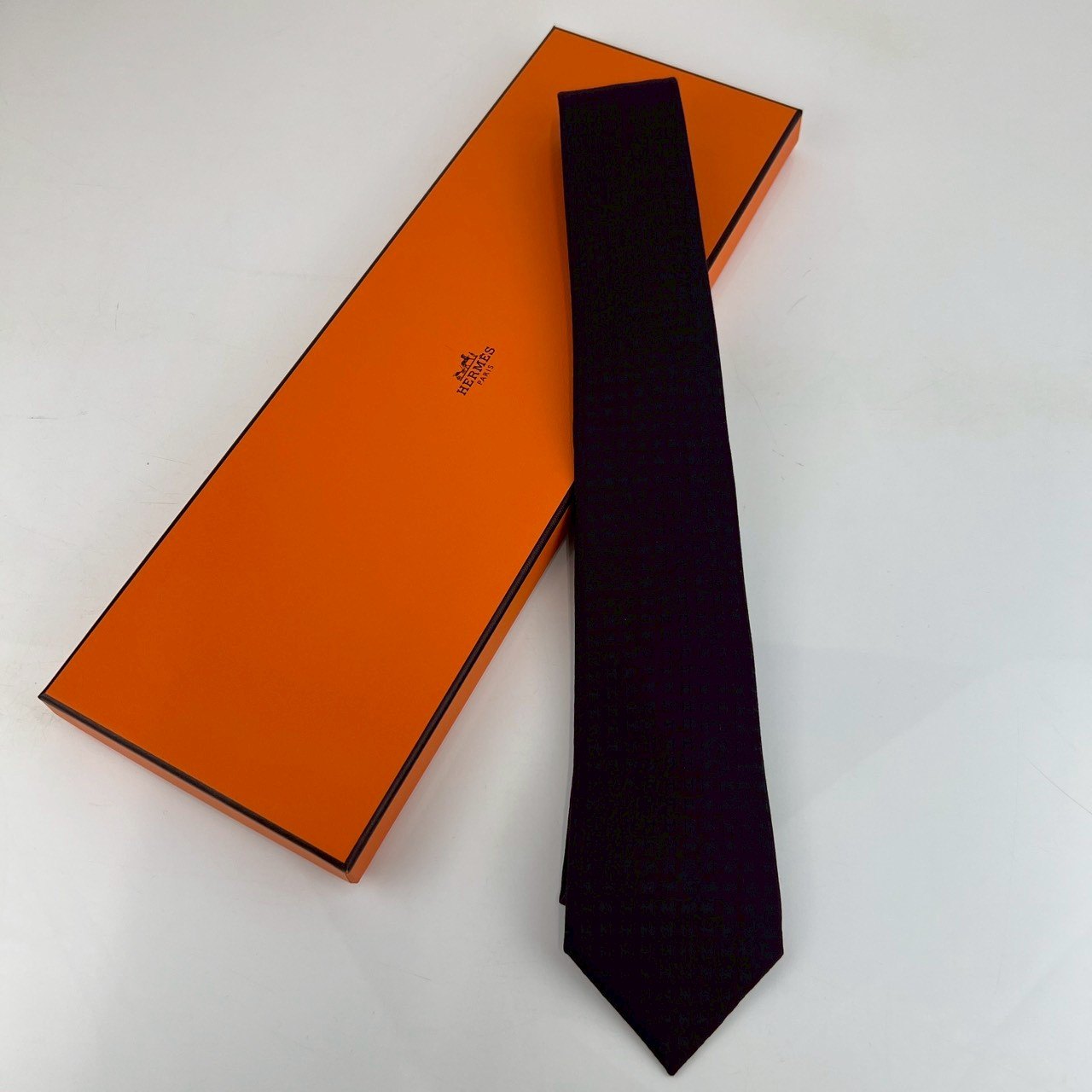 シルクタイ バイカラーHタイ Faconnee H Bicolore tie BOURGOGNE/CHARBON ブルゴーニュ/シャルボン