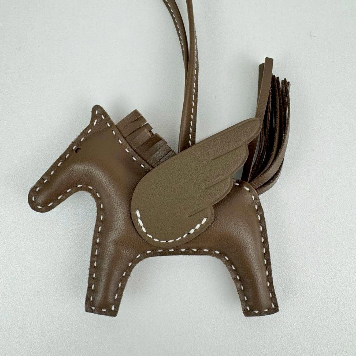 Rodeo Pegasus charm PM ロデオ ペガサス Etoupe エトープ バッグチャーム W刻印