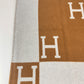 Hermès エルメス Jeté de canapé Avalon プレード アヴァロン メリノウール 90% カシミヤ 10% Ecru/Camel エクリュ/キャメル