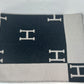 Hermès エルメス Jeté de canapé Avalon プレード アヴァロン メリノウール 90% カシミヤ 10% Ecru/gris fonce エクリュ/グリフォンセ