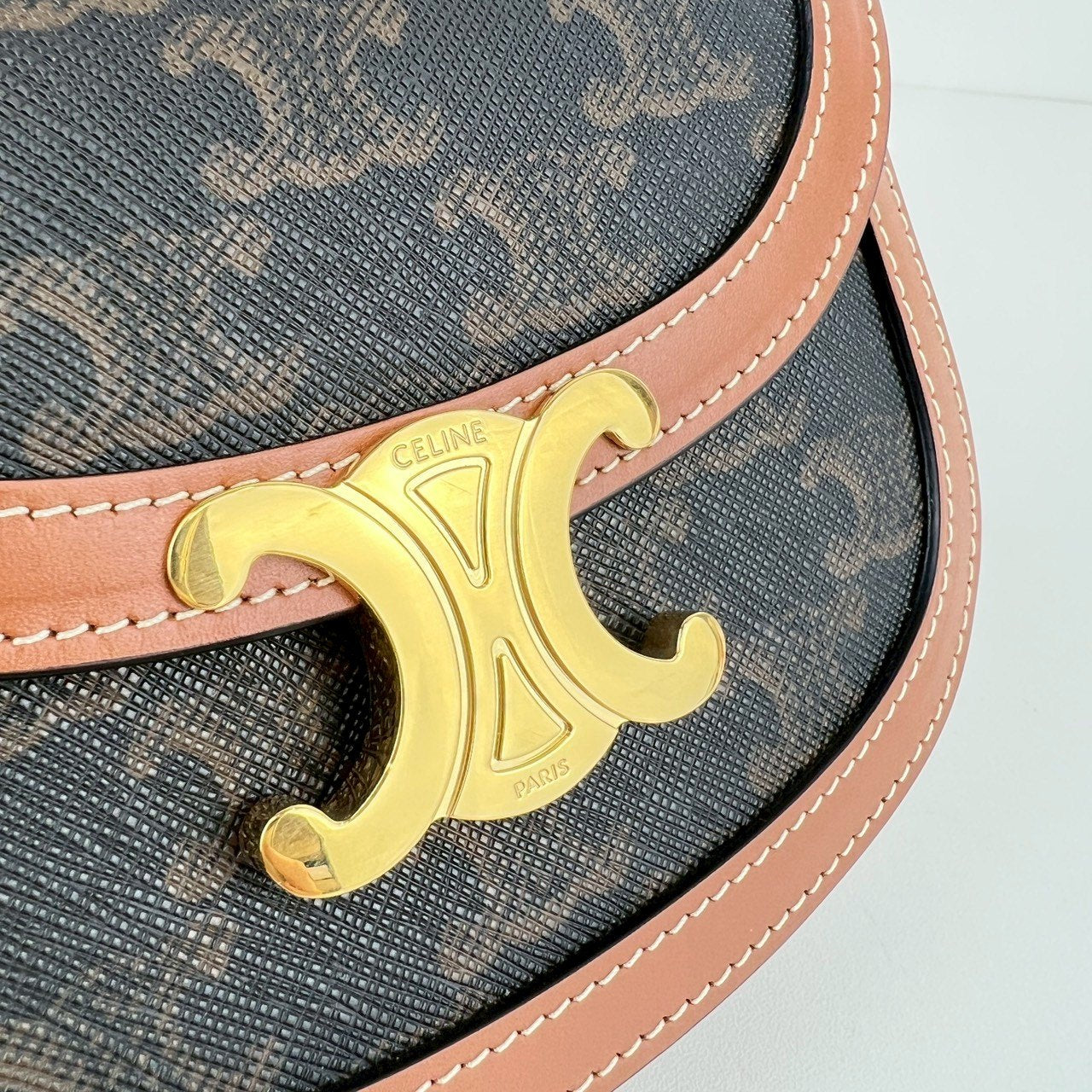 ミニ ブザス クレア トリオンフキャンバス/カーフスキン タン