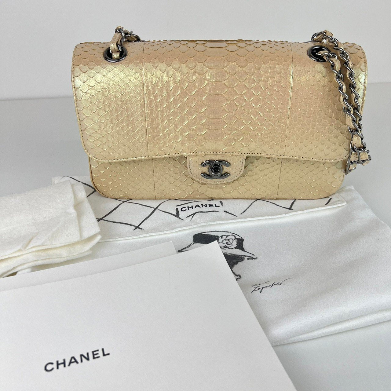 CHANEL シャネル パイソン ダブルフラップ ダブルチェーンショルダー ベージュ