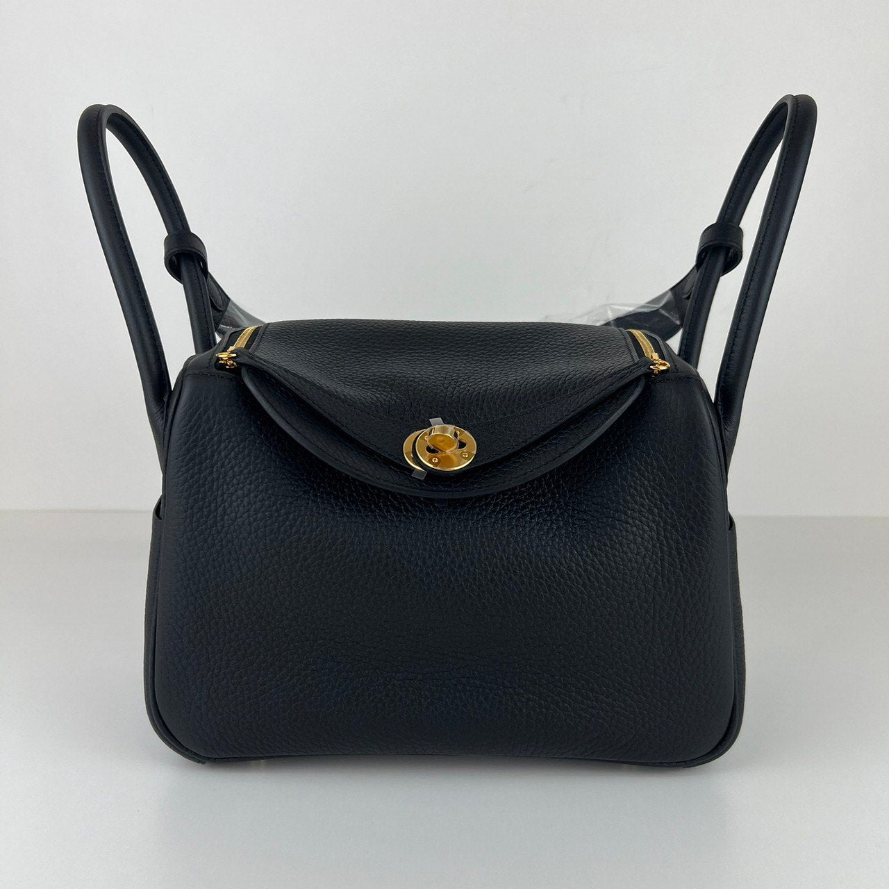 Lindy26 リンディ26 Stamp-W W刻 Black ブラック GHW ゴールド金具 Clemence クレマンス