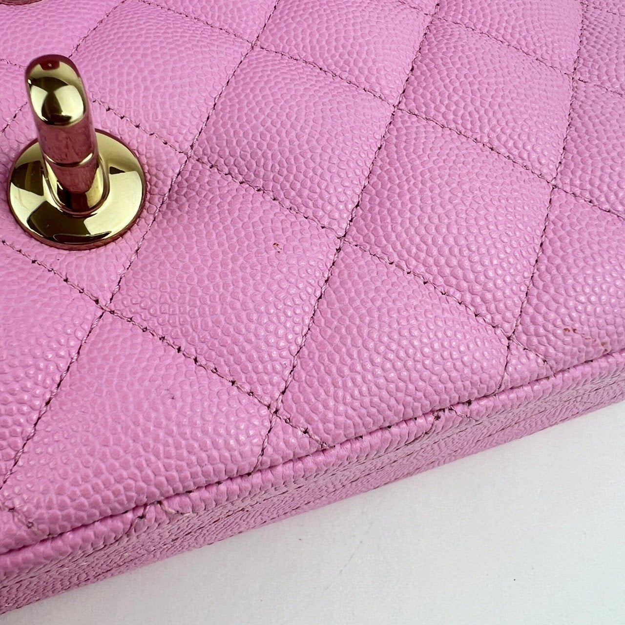 マトラッセ ダブルフラップ ダブルチェーンショルダー ピンク　パープル　Pink  Purple  GHW ゴールド金具 キャビアスキン　caviar skin A01112 ICチップ