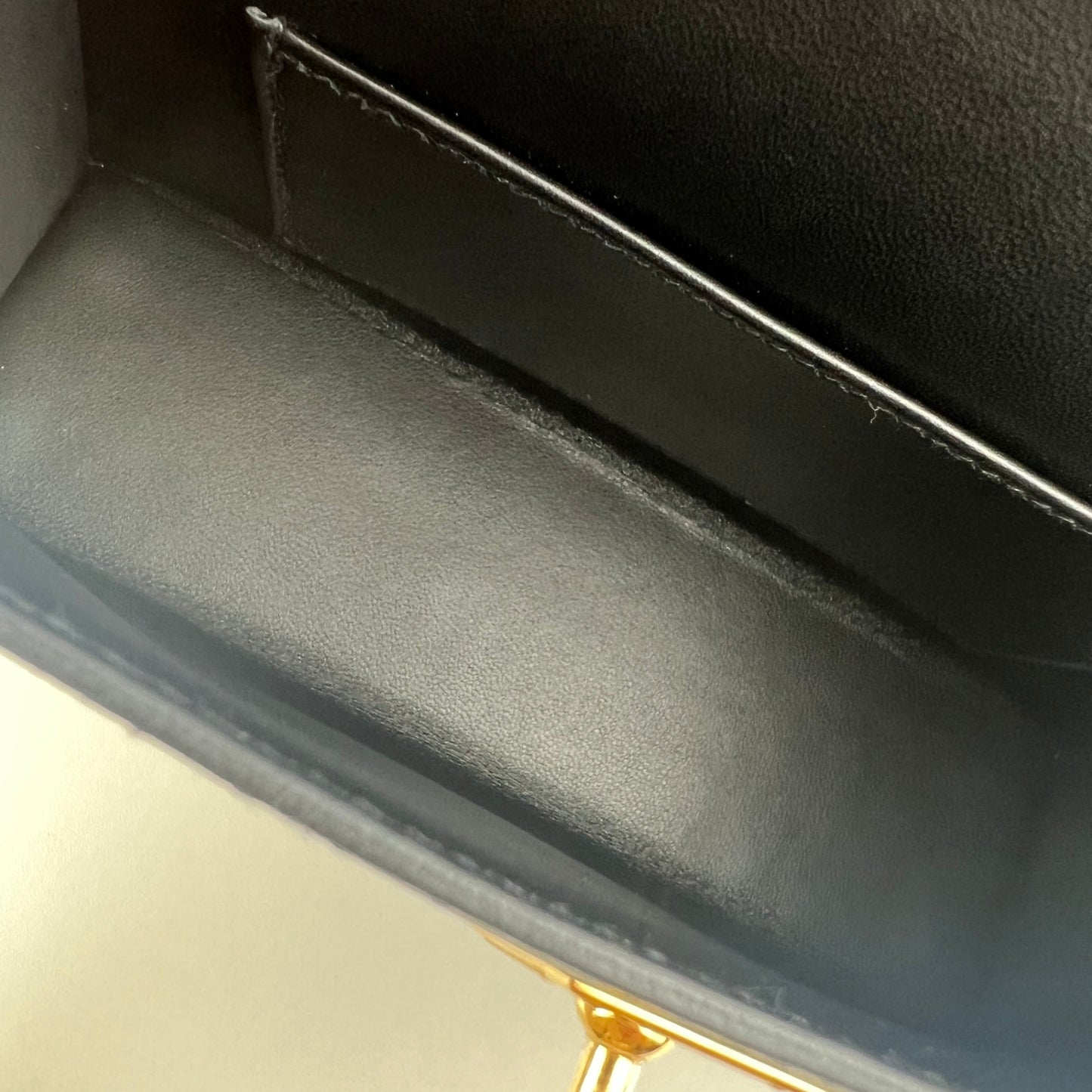 Mini kelly ミニケリー Black ブラック GHW ゴールド金具 Stamp-W W刻