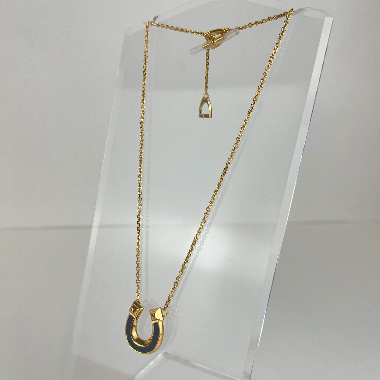 ジョケットネックレス、スモールモデル  Jockette necklace ブラック/イエローゴールドメッキ Black / GHW