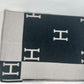 Hermès エルメス Jeté de canapé Avalon プレード アヴァロン メリノウール 90% カシミヤ 10% Ecru/gris fonce エクリュ/グリフォンセ