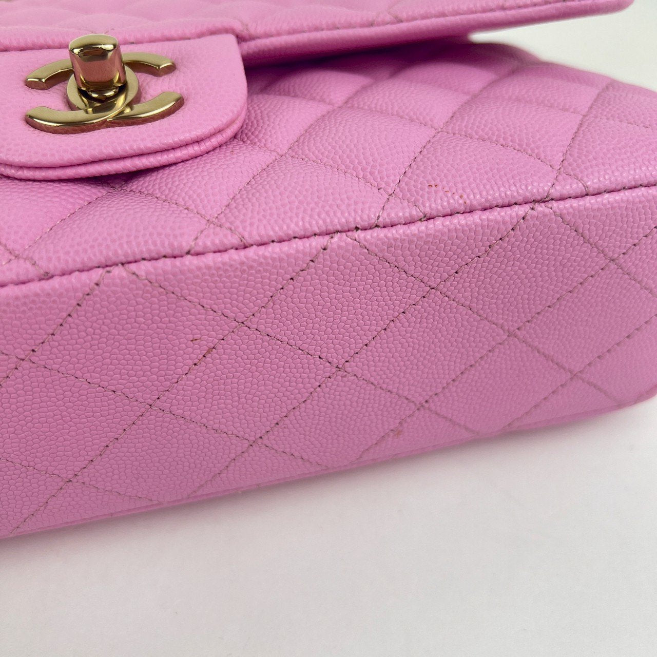 マトラッセ ダブルフラップ ダブルチェーンショルダー ピンク　パープル　Pink  Purple  GHW ゴールド金具 キャビアスキン　caviar skin A01112 ICチップ