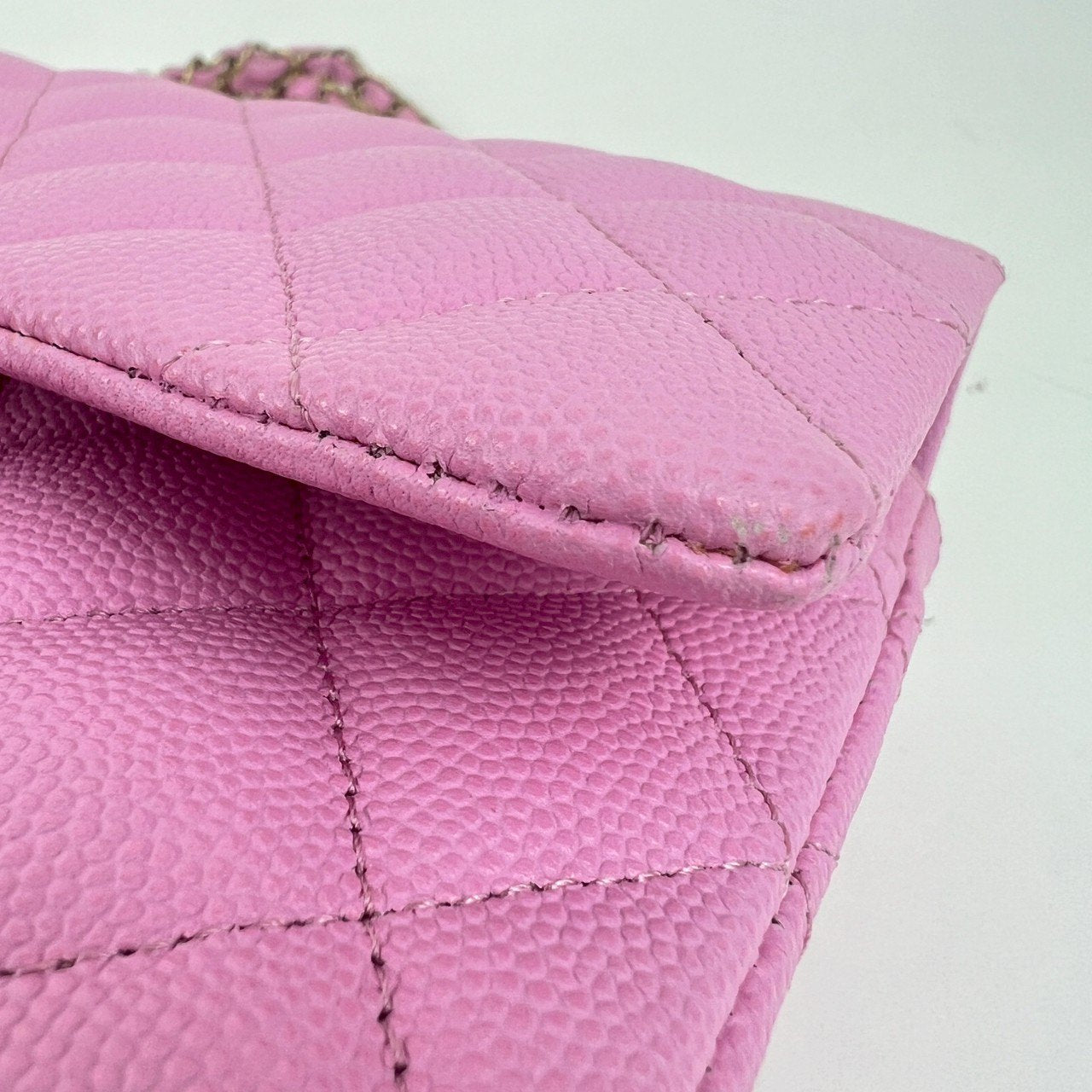 マトラッセ ダブルフラップ ダブルチェーンショルダー ピンク　パープル　Pink  Purple  GHW ゴールド金具 キャビアスキン　caviar skin A01112 ICチップ