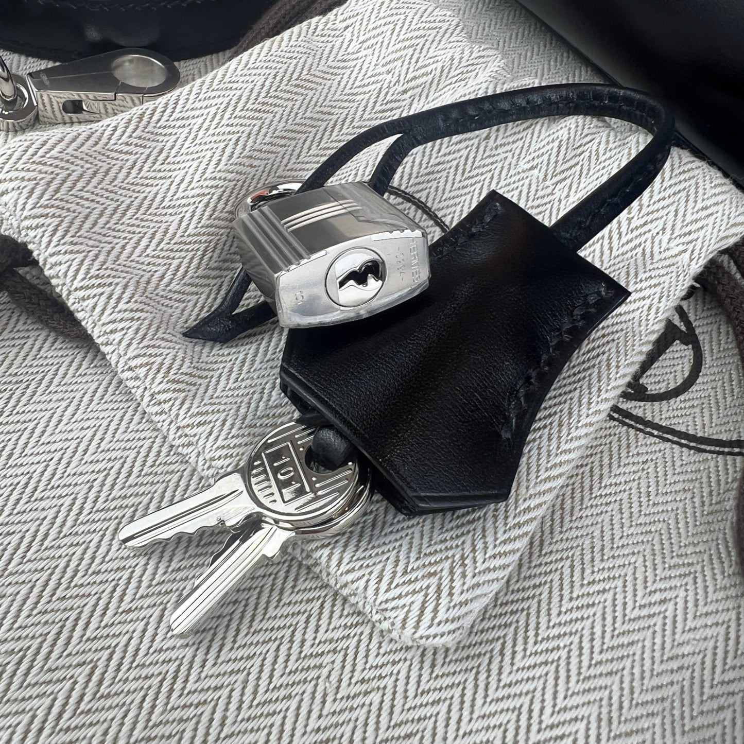 新品未使用 HERMES Birkin25 バーキン25 Black ブラック Boxcalf ボックスカーフ PHW シルバー金具 Stamp-K K刻印
