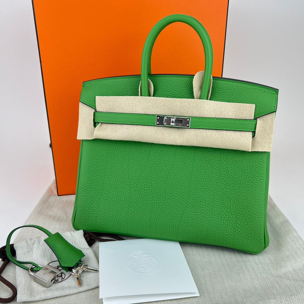 Birkin25 バーキン25 Vert Yucca ヴェールユッカ Togo トゴ PHW シルバー金具 B刻印